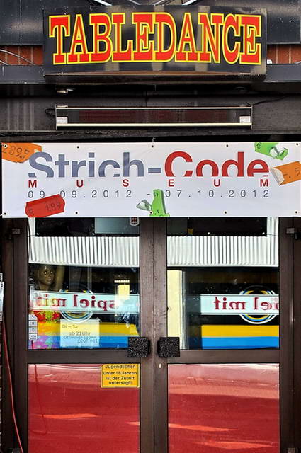 Strich_Code   026.jpg